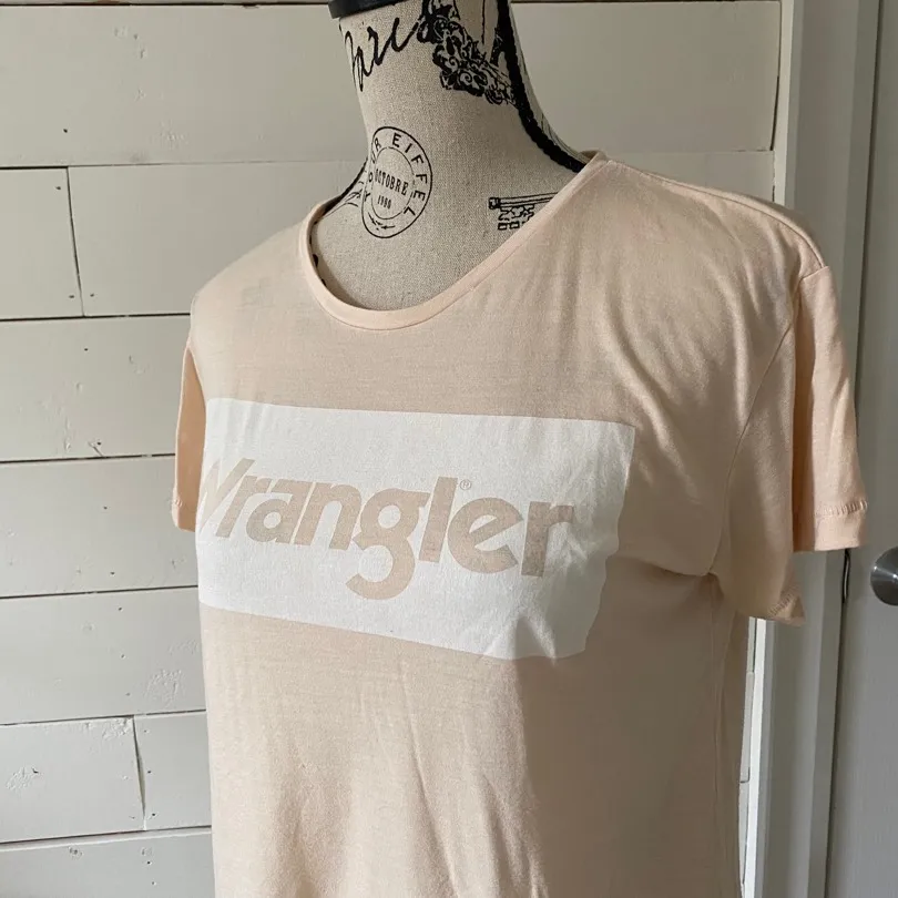 Wrangler Tshirt photo 1