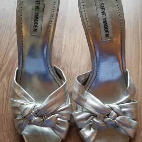 Silver Sandals,  Size 7 photo 1