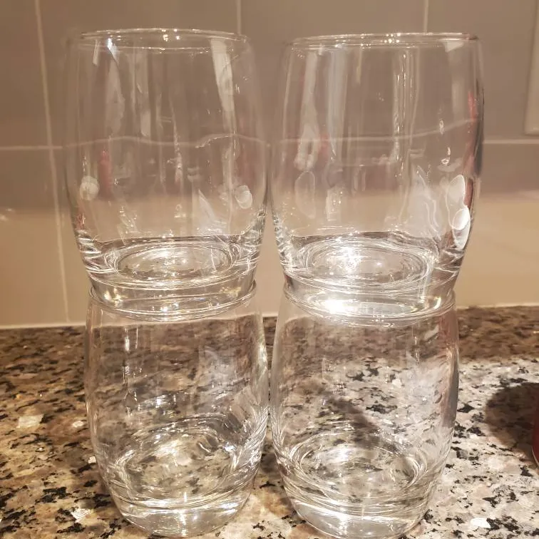 Set Of 4 Drinking Glasses photo 1