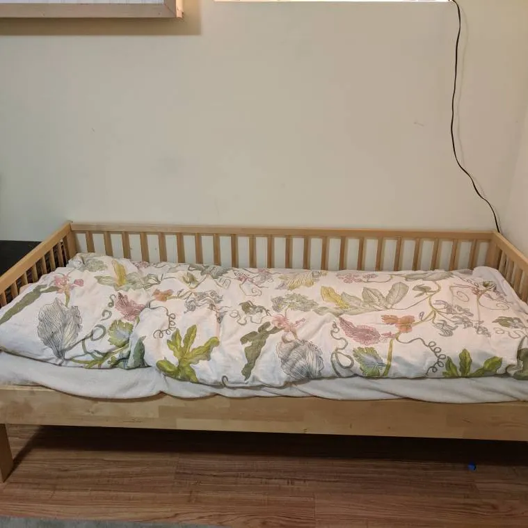 Ikea Toddler Bed photo 1