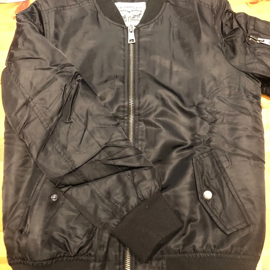 Levi's bomber jacket size S photo 1