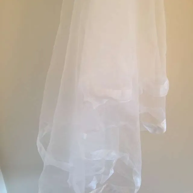 Short Wedding Veil photo 3