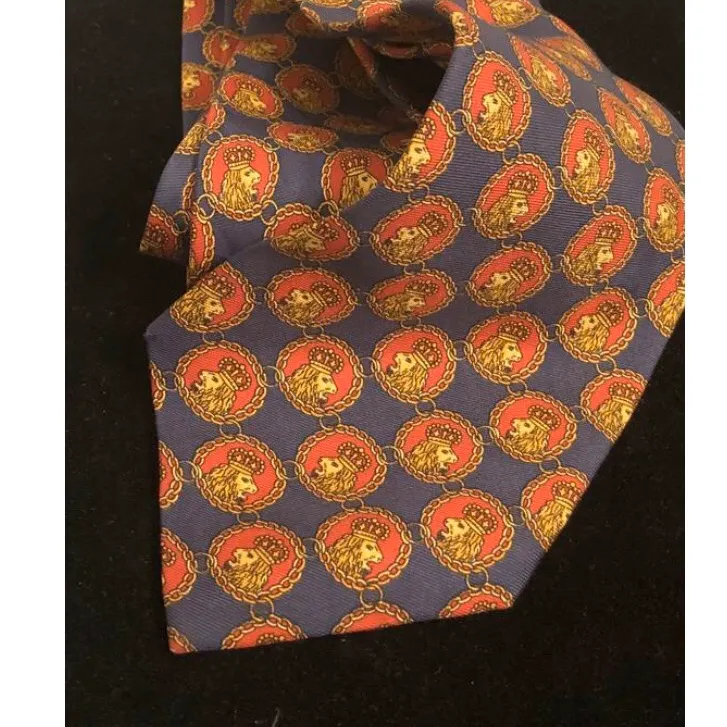 vintage  Rare 1980s Chanel silk necktie with leo lion medalli... photo 9