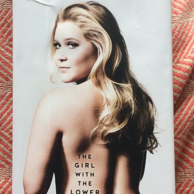 Amy Schumer : The Girl With The Lower Back Tattoo photo 1