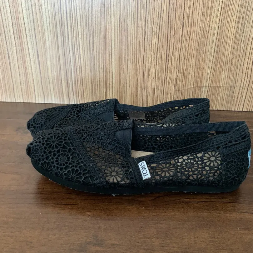 Brand New Black Lace Toms Shoes photo 4