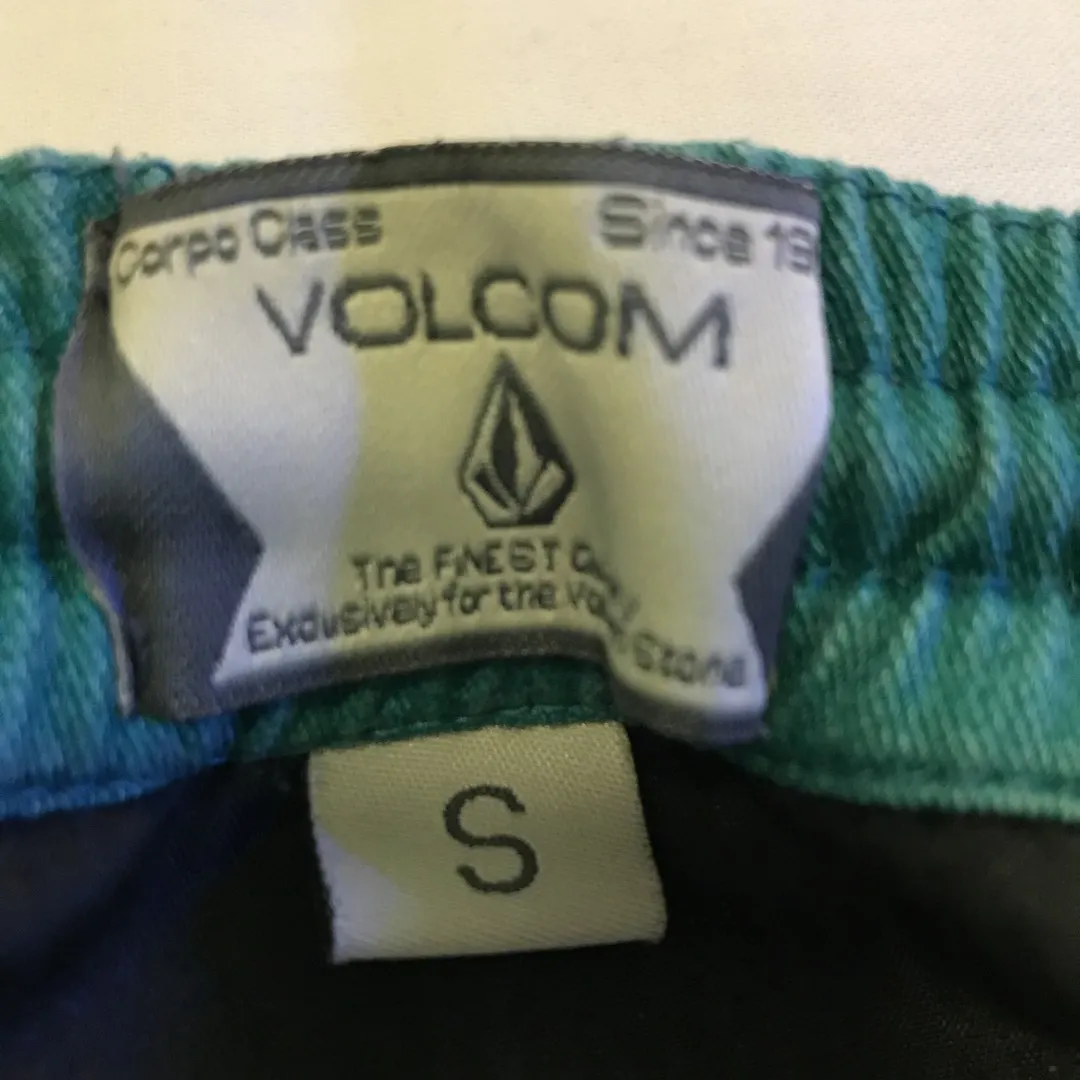 Volcom Shorts (S) photo 4