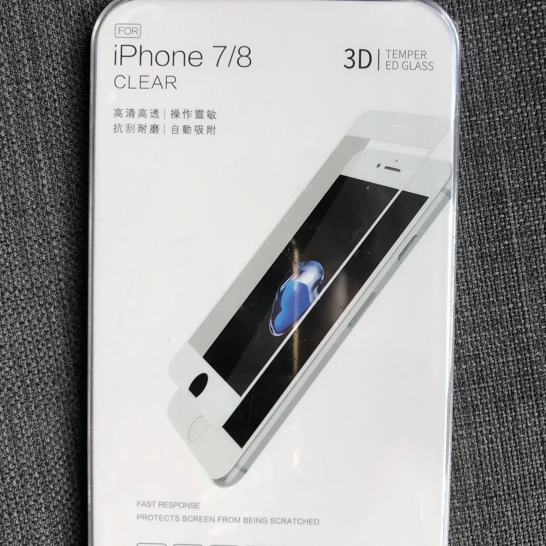 White iPhone 7/8 Glass Screen Protector photo 1