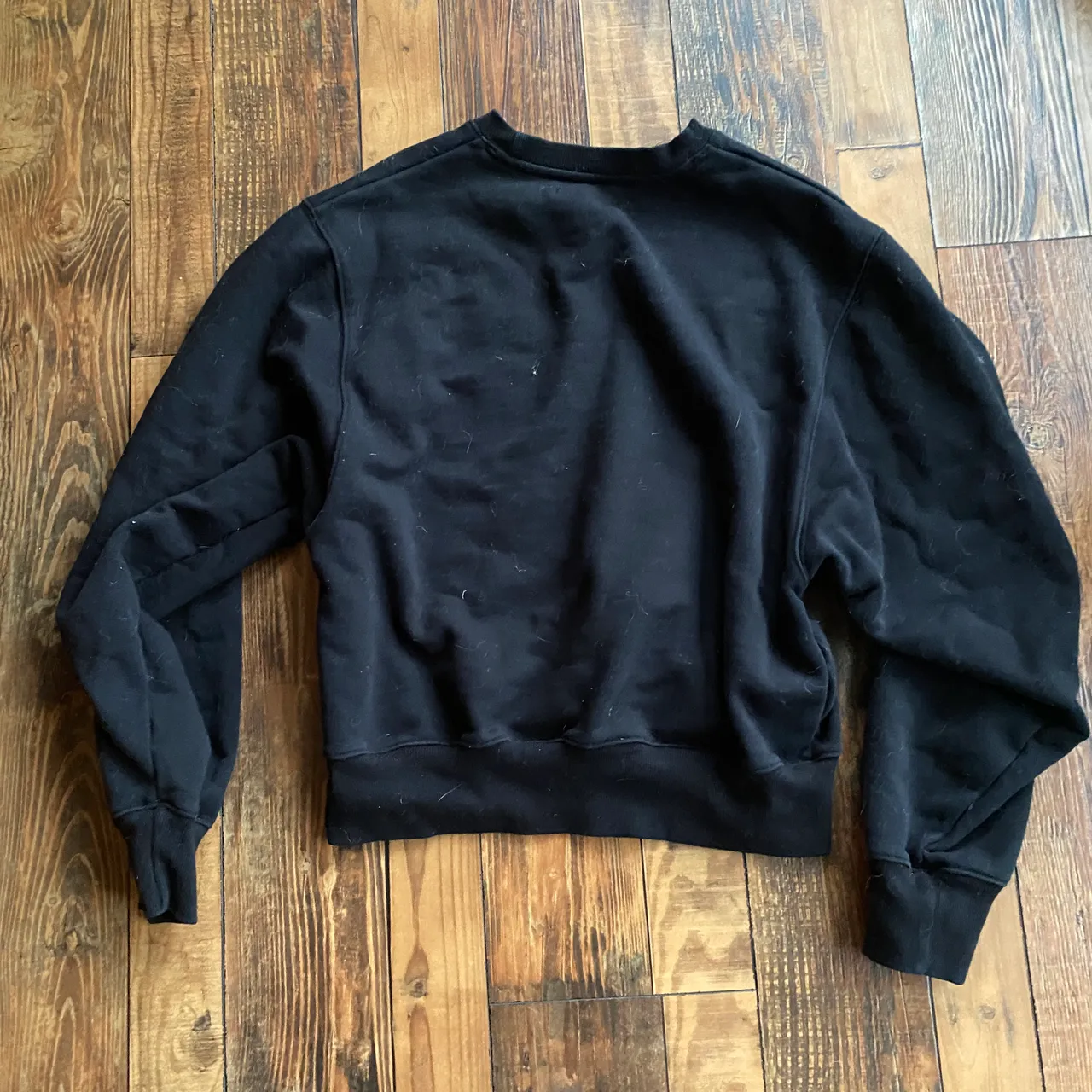 Size S/M Brunette The Label sweater  photo 4