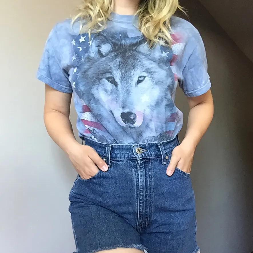 Vintage Americana Wolf Shirt - Sz S photo 1