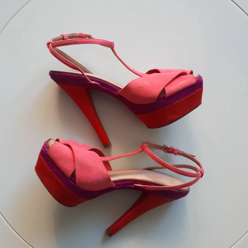 Shoes - Zara - Size 6.5 photo 1