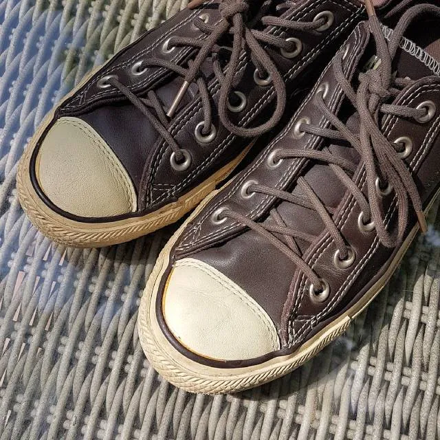 🍊 Leather Converse photo 3