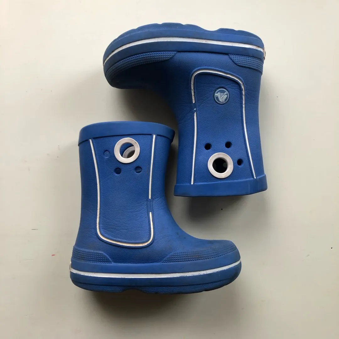Blue Croc Rain Boots Size 8 photo 1