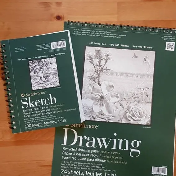 Drawing/sketch Pads photo 1