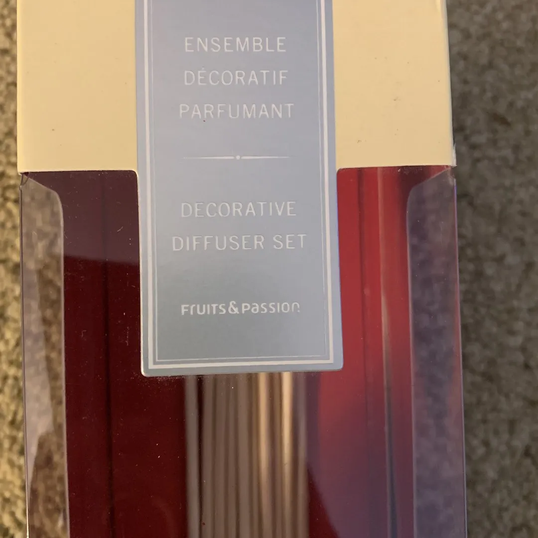 Decorative Diffuser Set/ Ensemble Décoratif Parfumant photo 3