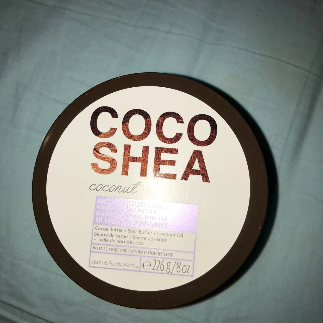 Bath And Body Works Cocoa Shea  Coconut Body Butter photo 1