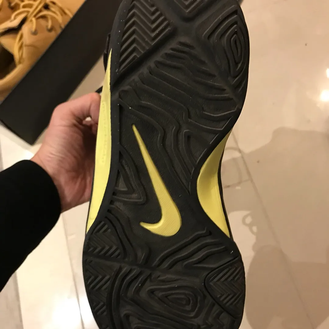 Nike Men’s Dual Fusion Size Us9.5 Barely Worn photo 4