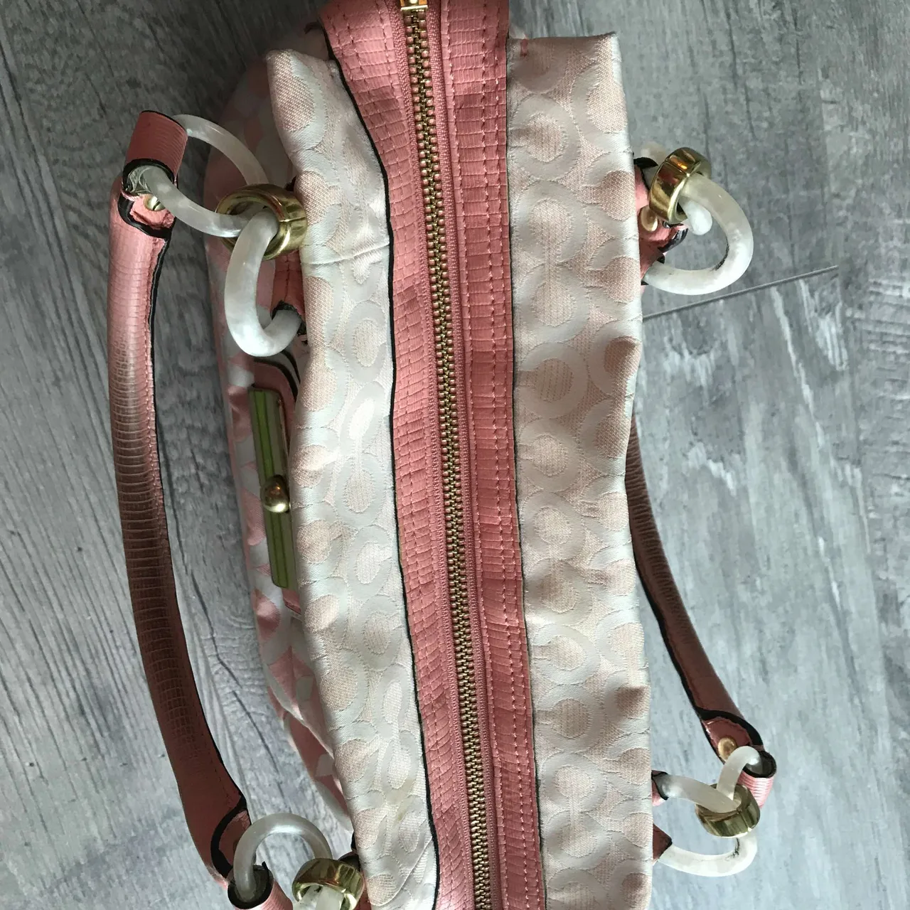 Beautiful Pink Monogram COACH Leather Handbag (With Shoulder ... photo 3
