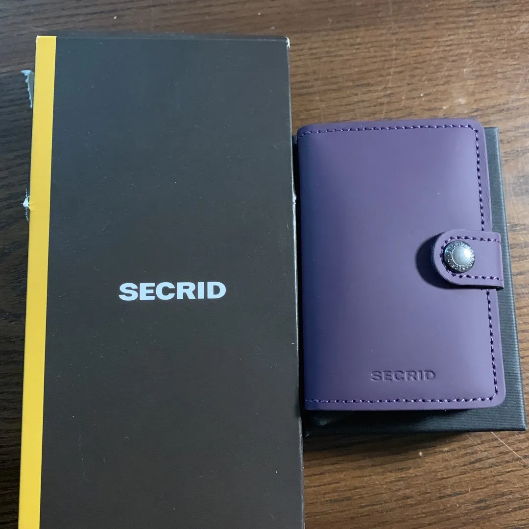 Secrid Mini Wallet Matte Purple BNIB photo 1