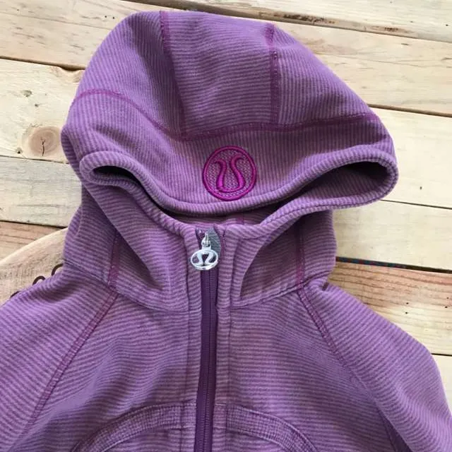 Hoodie May Be A Knock Of Not Sure photo 1