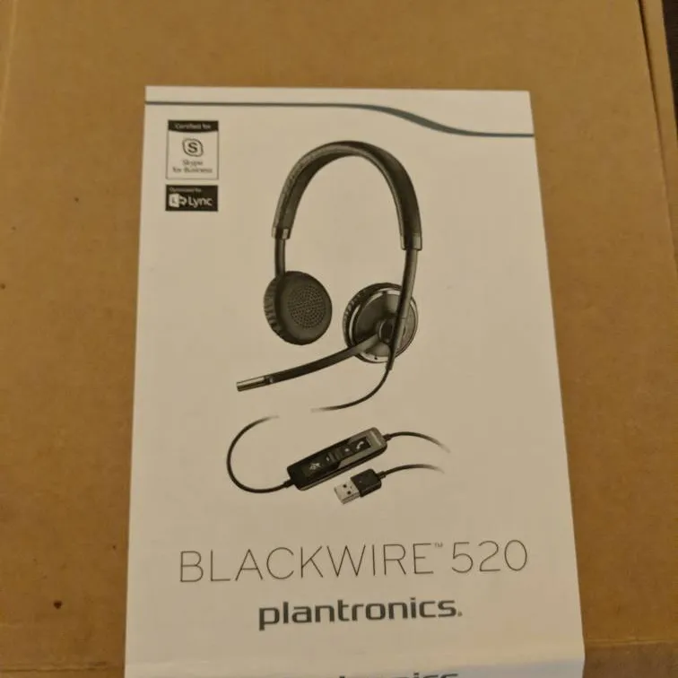 Plantronics Headphones photo 1