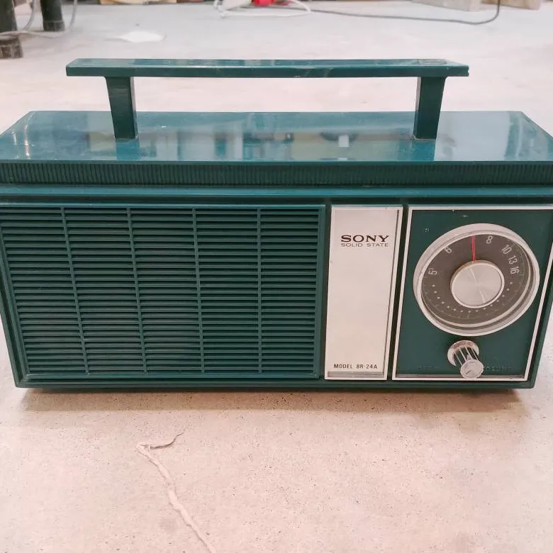 Vintage Sony AM Radio photo 1