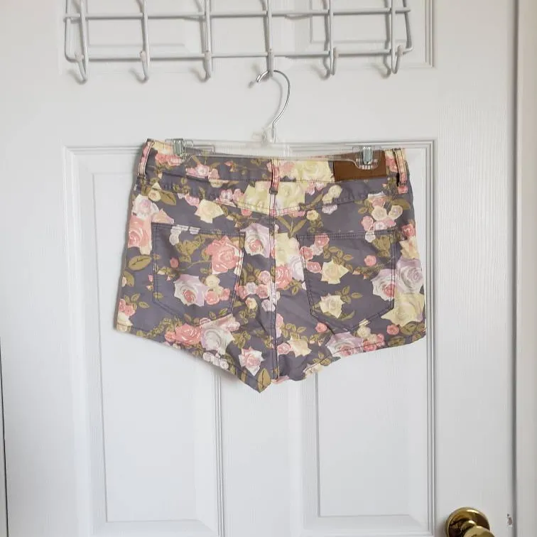 Floral High Waisted Shorts photo 4