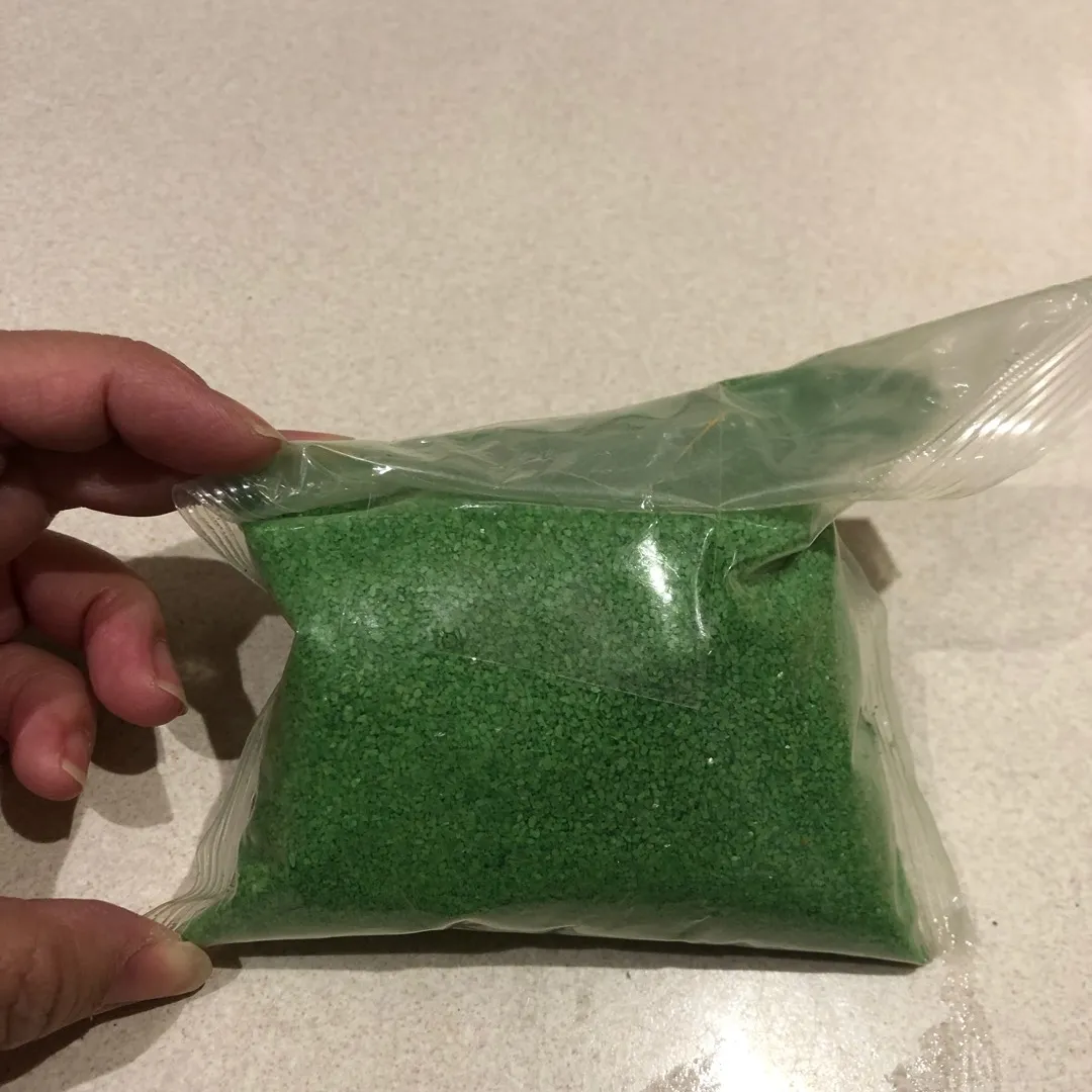 Green “sand” For crafting photo 1
