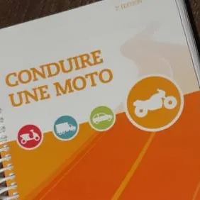 French Motorcycle License Manual photo 1