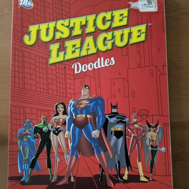 Justice League Drawing Book photo 1