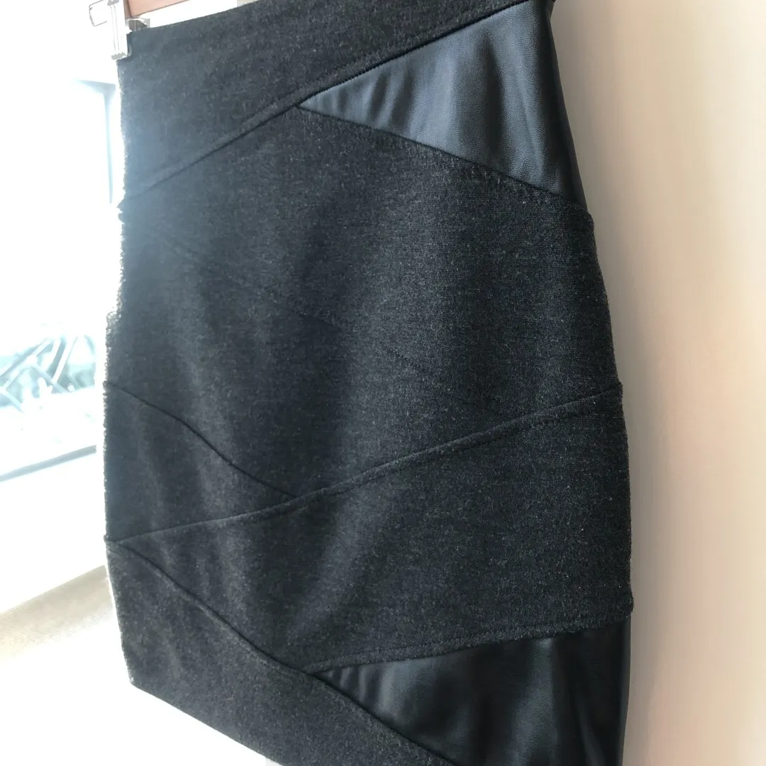 Aritzia Charcoal/Pleather Mini Skirt by Talula, Size 0 photo 3