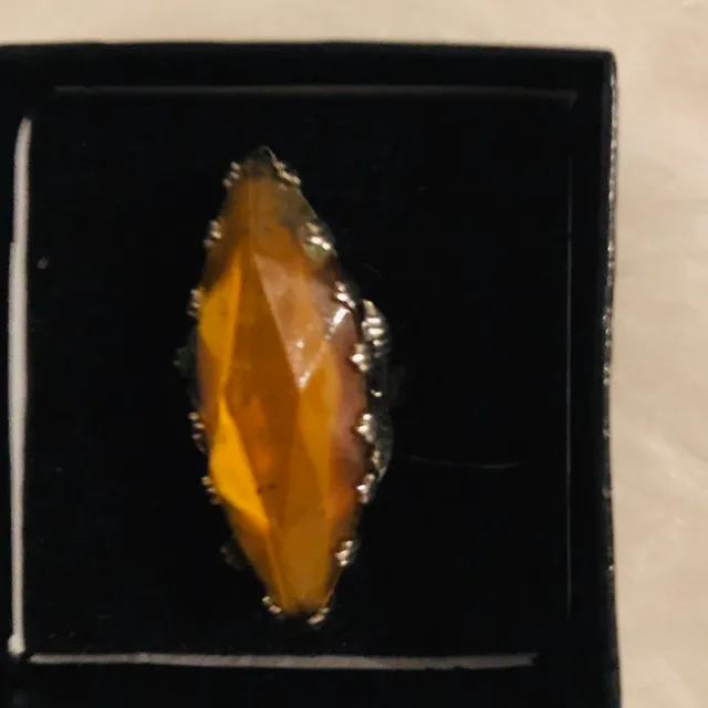 Antique Amber Ring photo 1