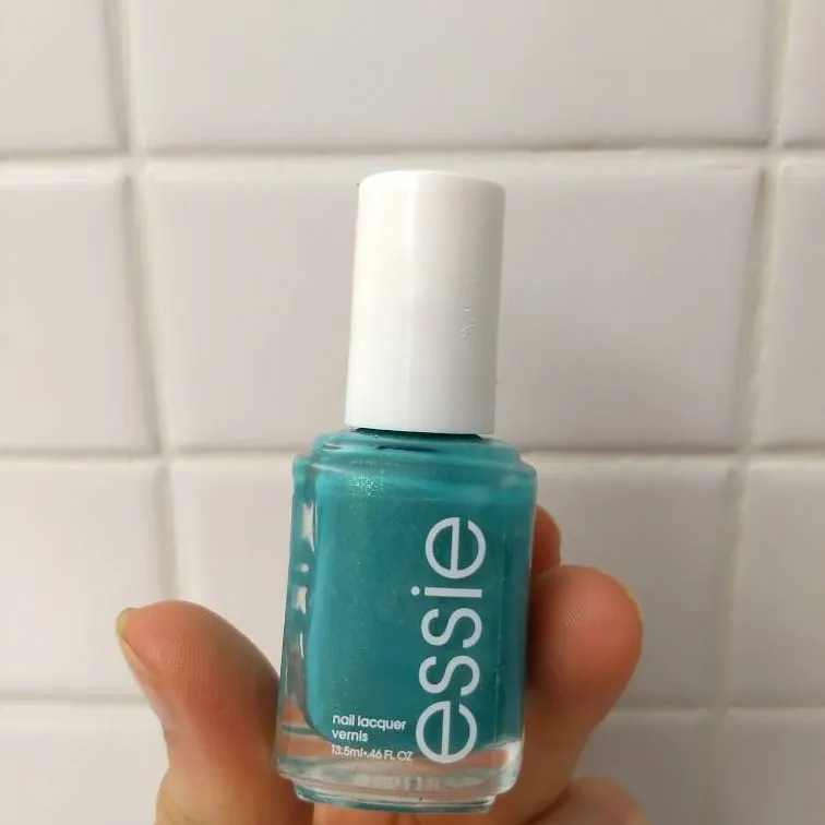 Essie Green Sparkly ✨✨✨ Nail Polish photo 1