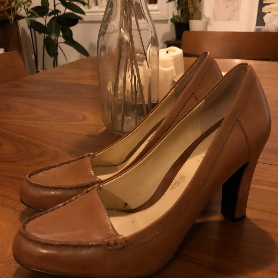Women’s Ralph Lauren Leather Shoes photo 1