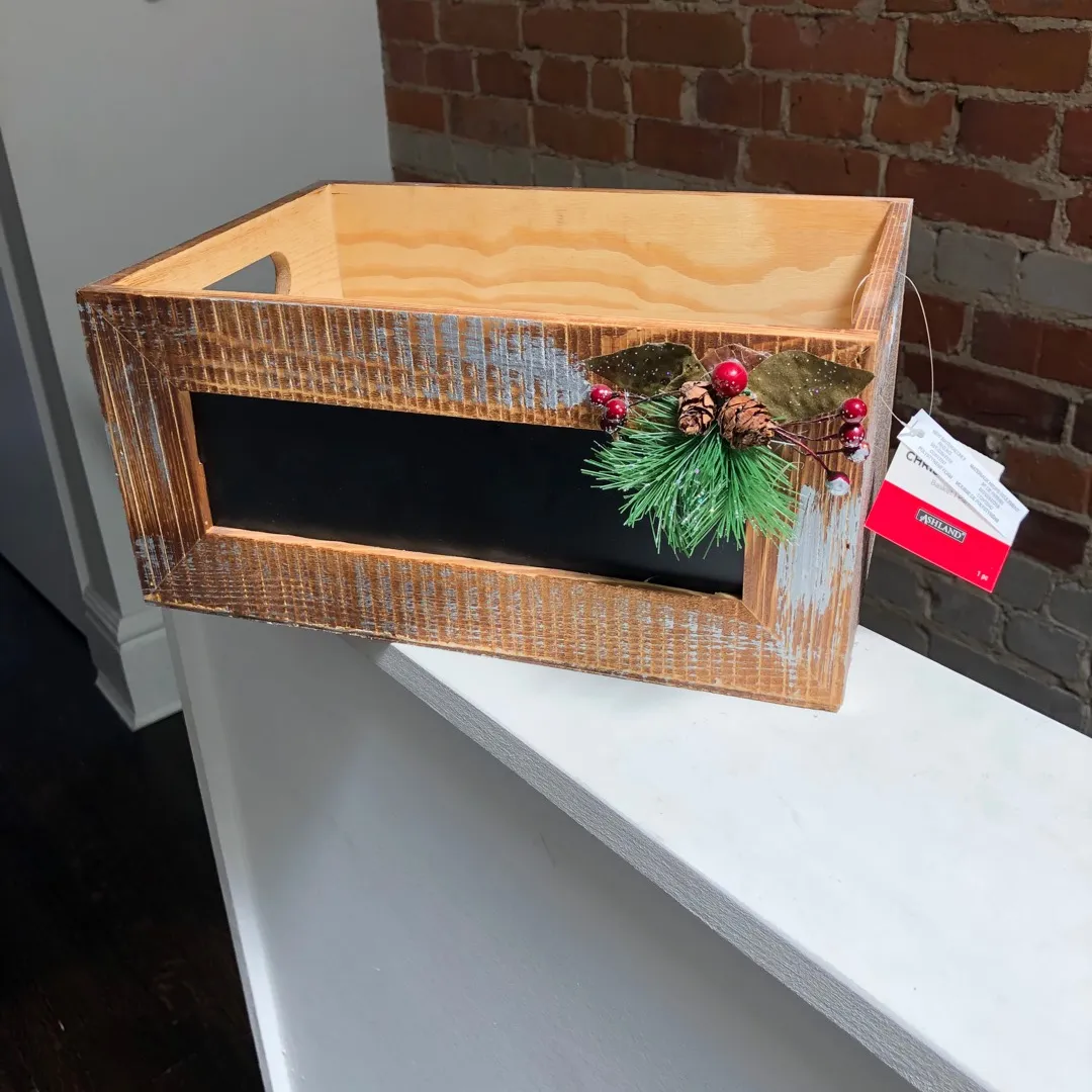 Wooden Christmas Box With Chalkboard photo 1