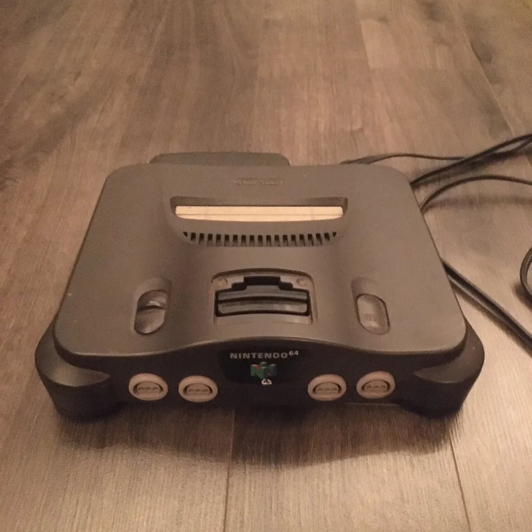 Nintendo 64 photo 4