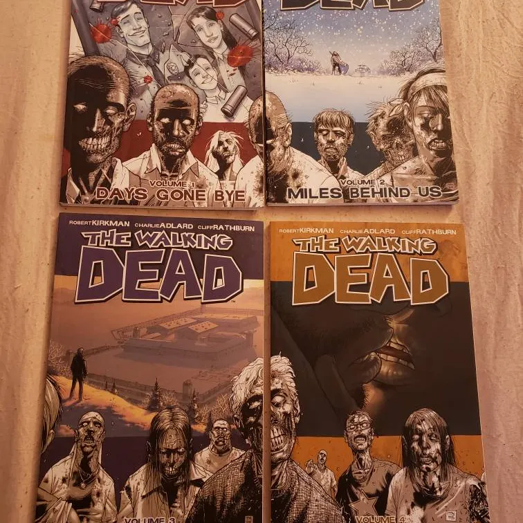 Walking Dead Graphic Novels photo 1