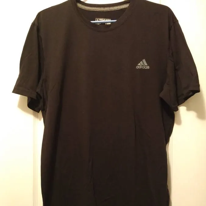 Black Workout Shirt - XL photo 1