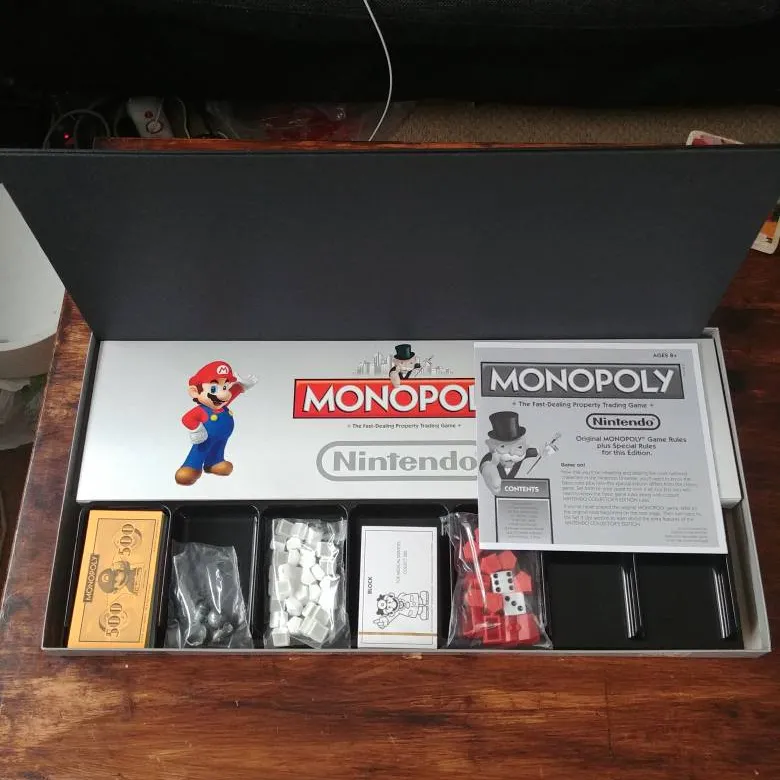 Nintendo Monopoly photo 3