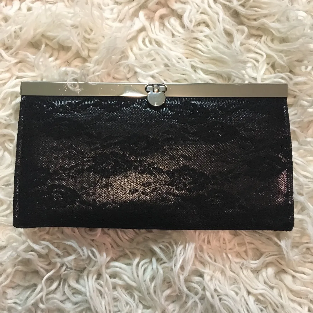 Small Clutch/Wallet photo 1