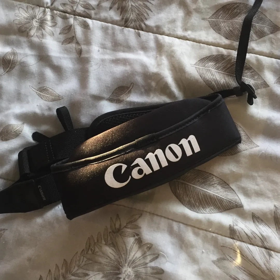 Canon Camera Strap With Padding photo 1