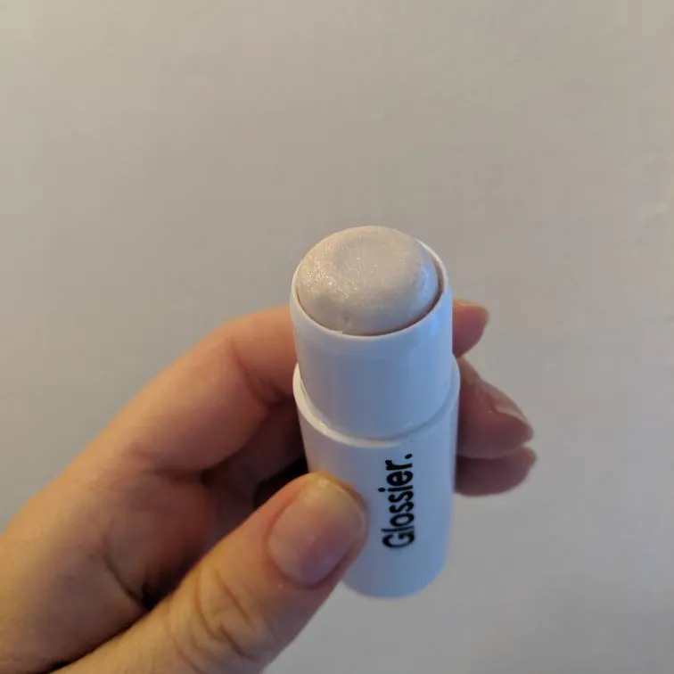 Barely Used Glossier Haloscope Highlighter In Moonstone photo 1
