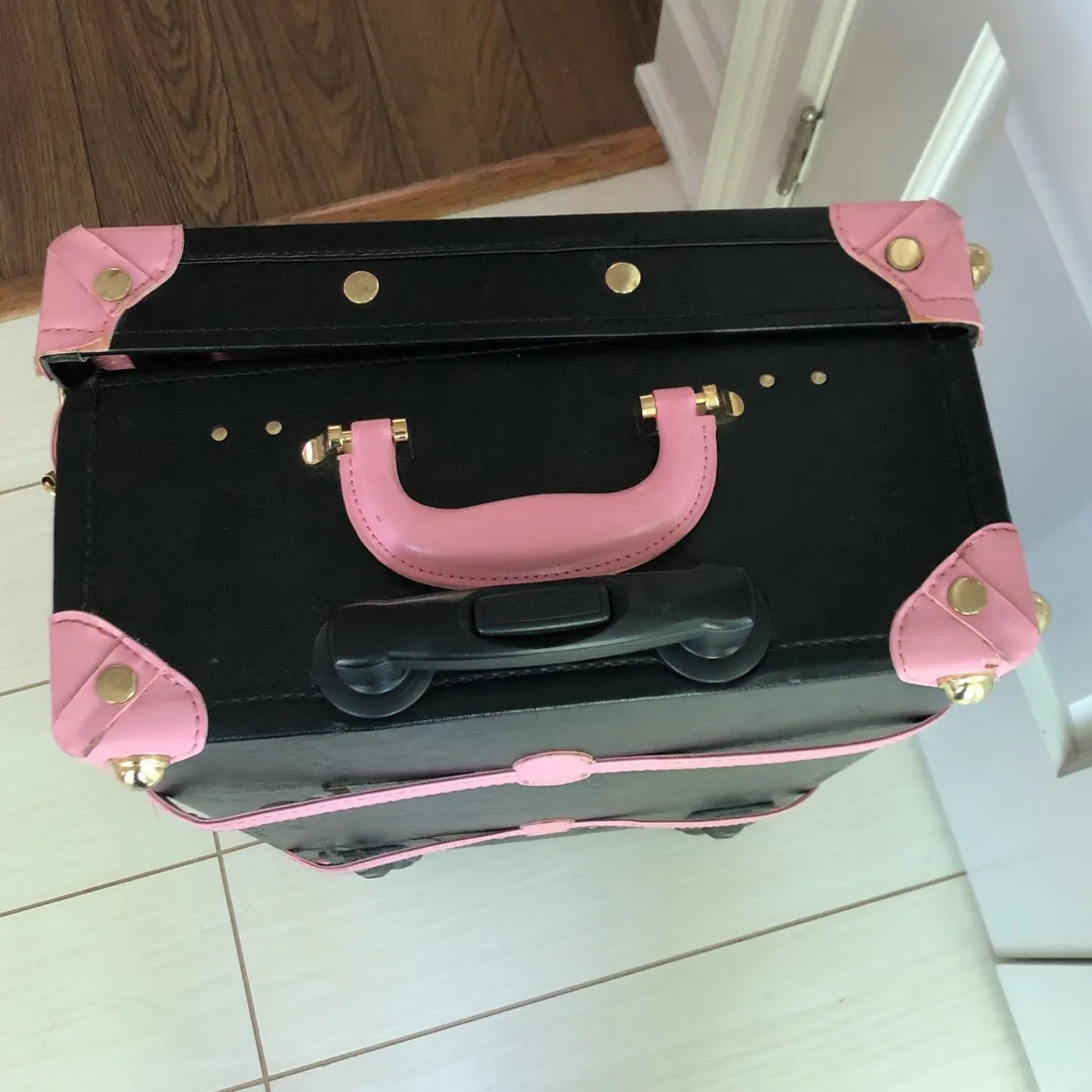 Black & Pink Leather Suitcase With Wheels! photo 5