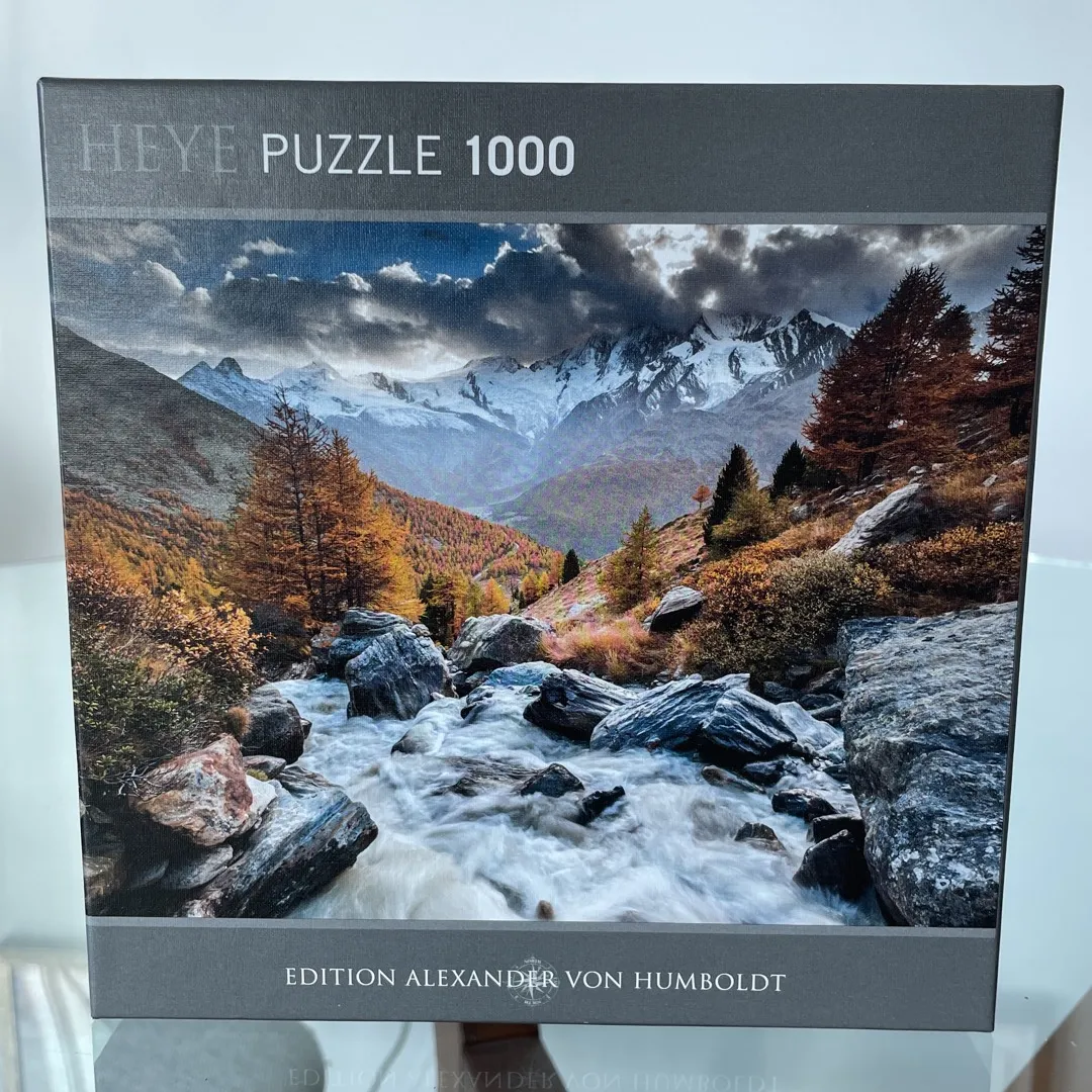 1000 Piece Puzzle photo 1