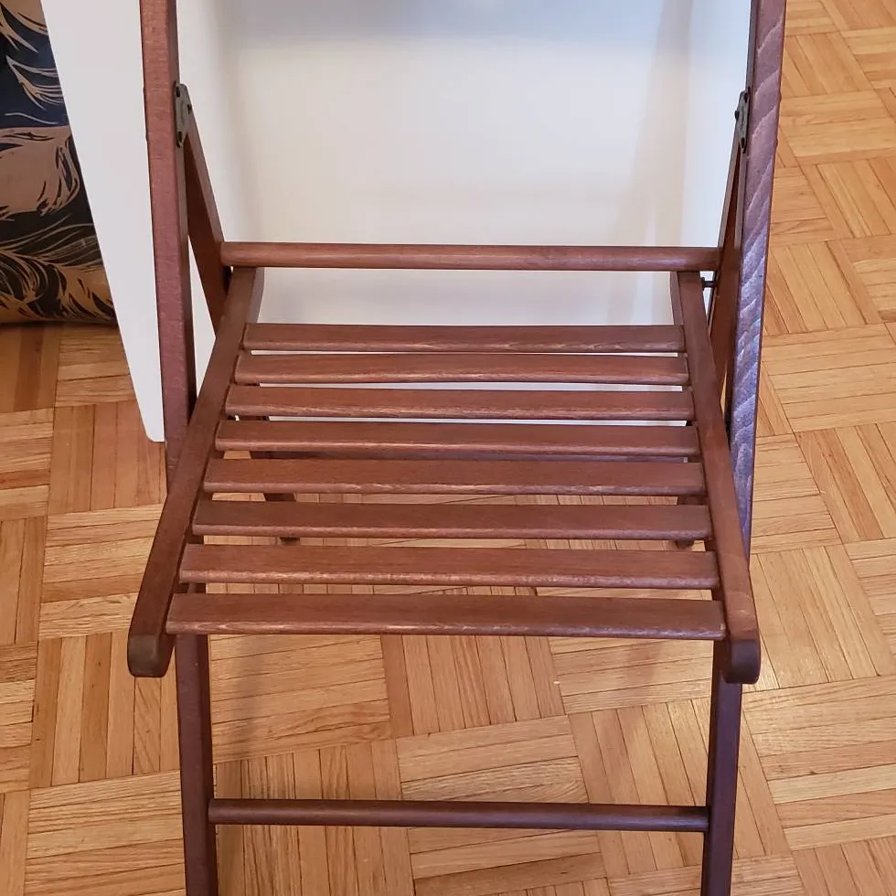Folding Chair photo 1