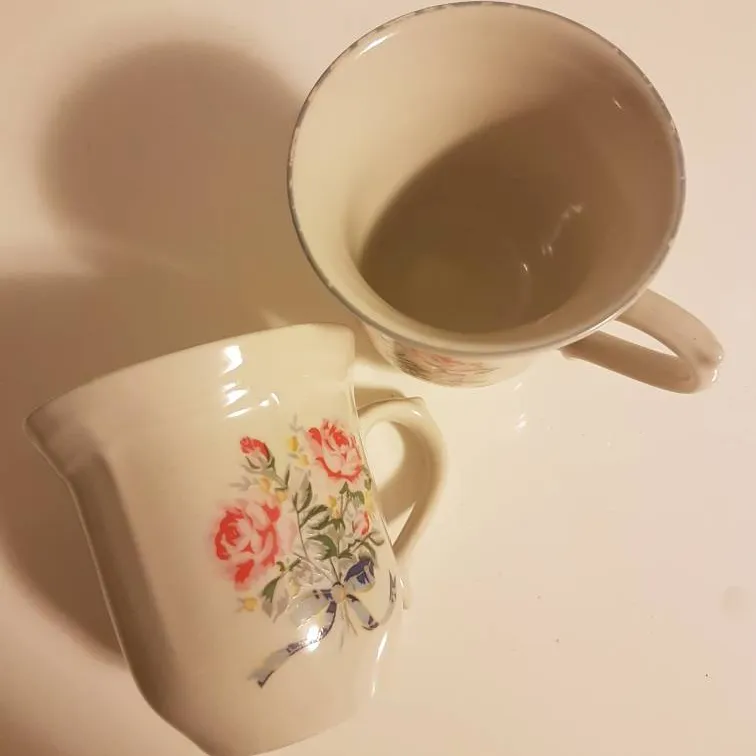 Tea/Coffee Mugs photo 1