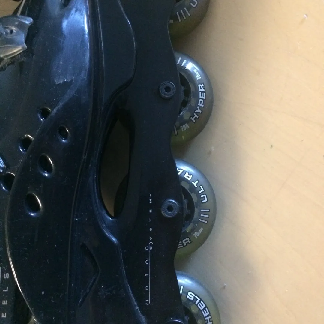 Hardly Used Wicked Meridian Rollerblades photo 4
