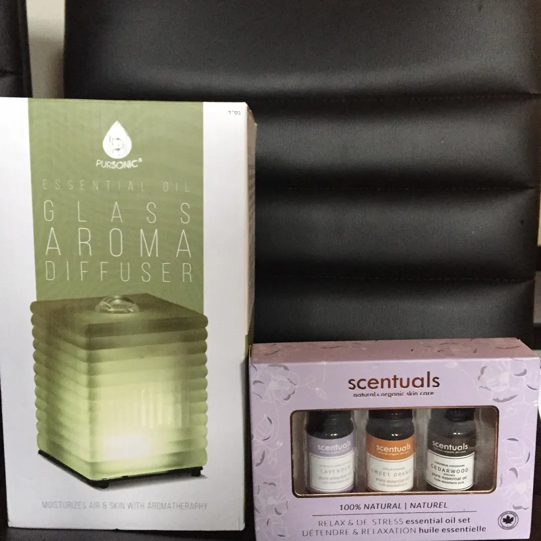 Aromatherapy Diffuser and Essential Oil Set photo 1
