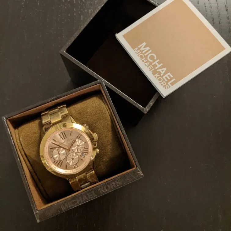 Michael Kors Rose Gold Tone Watch photo 1