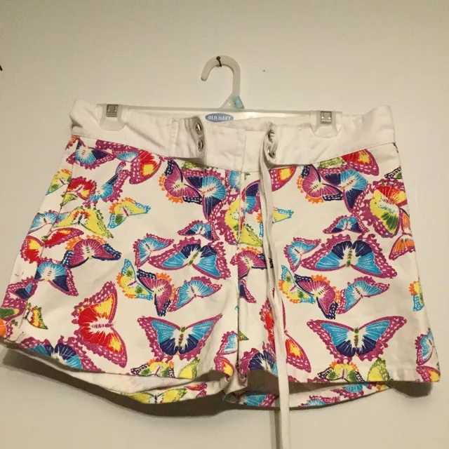 White Shorts With Butterfly Print photo 1