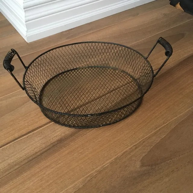 Wire Basket photo 1